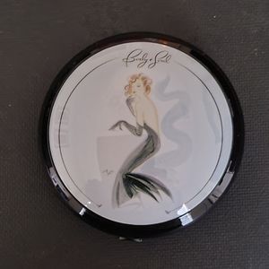 BODY & SOUL Mermaid Pin Up Girl Make Up Powder Black Mirror Compact - NEW